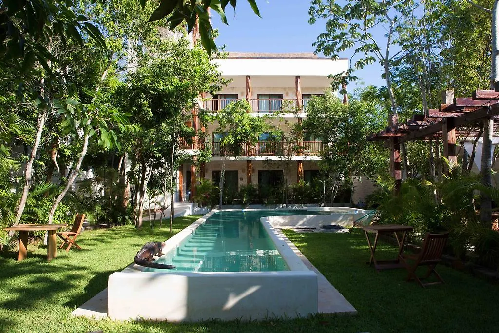 Casa Tulum Hotel contacts